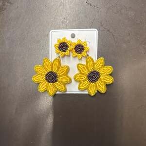 Yellow Sunflower Beaded Drop Earrings